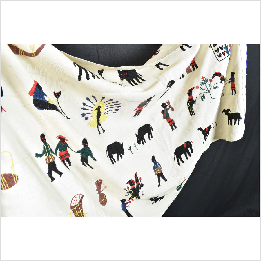 Warm off-white Naga tribal textile cotton story quilt jungle hut embroidered boho Burma hill tribe tapestry Thailand India EC129