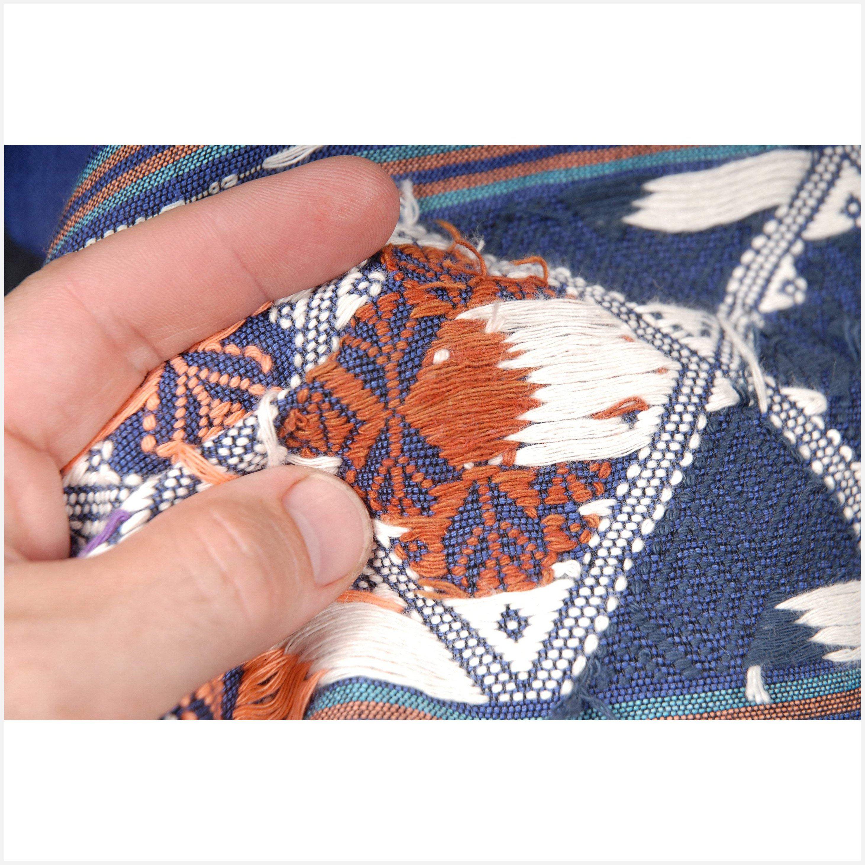 インド大地の布　岩立広子Textiles: The Soul of India インド大地の布 岩立広子Textiles: The Soul of India - メルカリ
