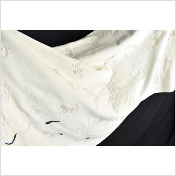 Off-white cotton story quilt Naga tribal textile ethnic embroidered boho fabric Burma hill tribe tapestry Thailand India Hmong EW223