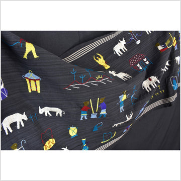 Striking variegated black cotton story quilt Naga tribal textile ethnic embroidered boho fabric Burma hill tribe tapestry Thai India ii241