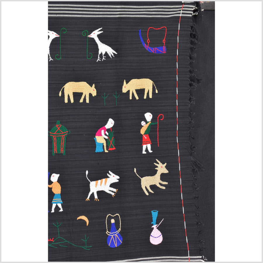 Striking variegated black cotton story quilt Naga tribal textile ethnic embroidered boho fabric Burma hill tribe tapestry Thai India ii242