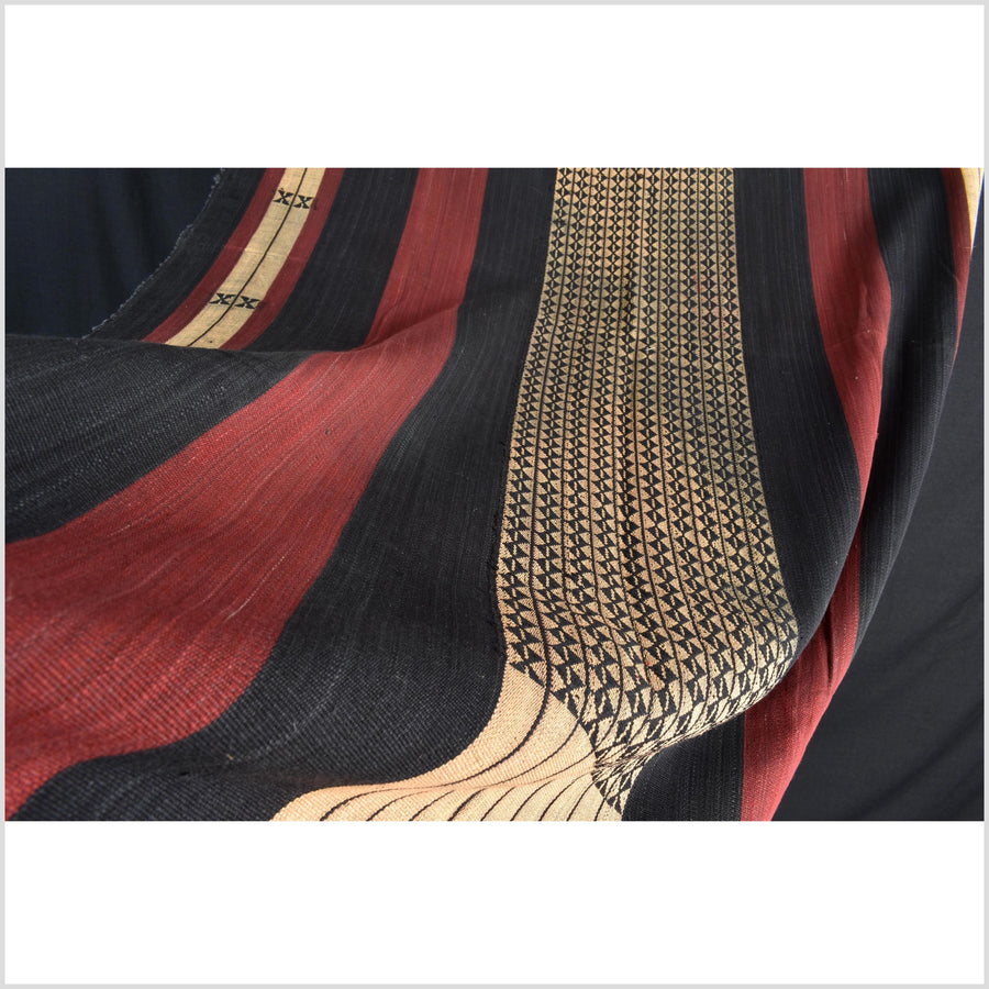 Spectacular vintage tribal home decor ethnic Naga blanket, natural dye, handwoven cotton throw boho Thailand Burma India tapestry II56