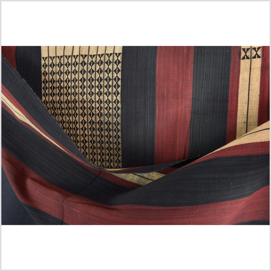 Spectacular vintage tribal home decor ethnic Naga blanket, natural dye, handwoven cotton throw boho Thailand Burma India tapestry II56