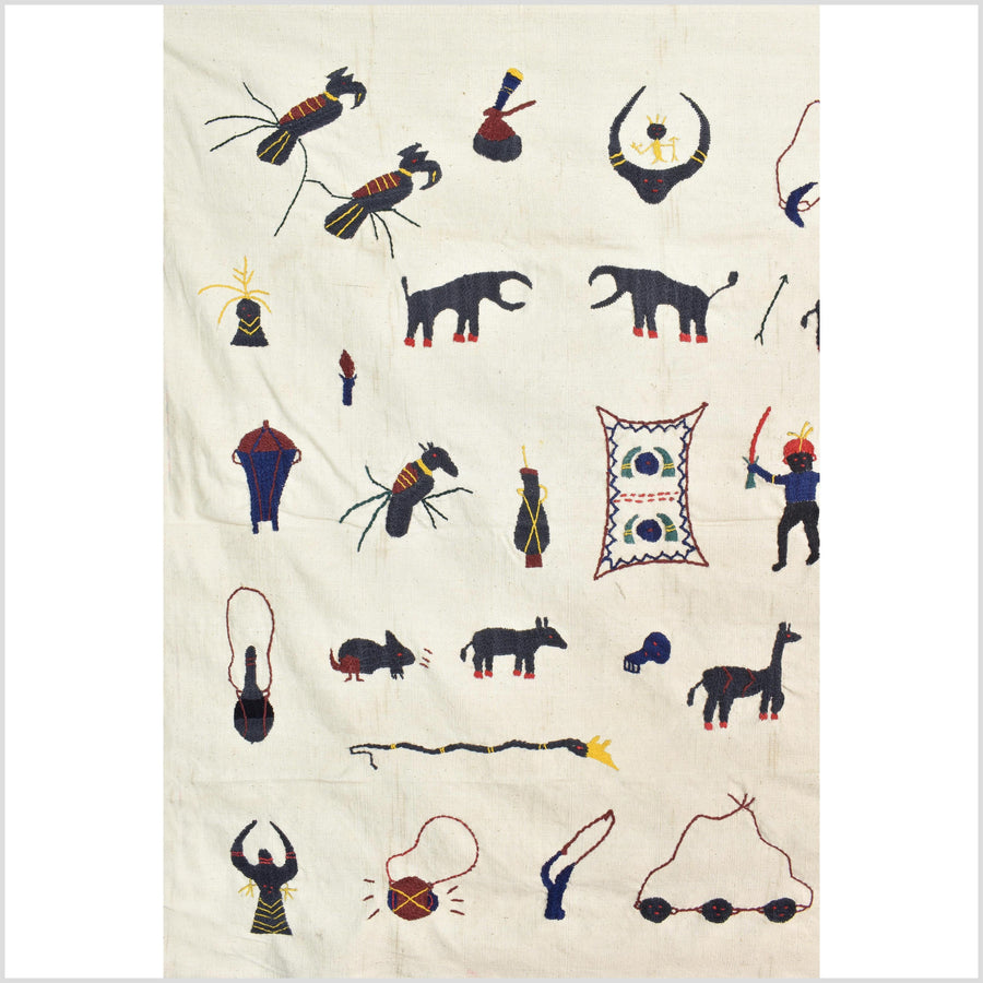 Warm off-white cotton story quilt Naga tribal textile ethnic embroidered boho fabric Burma hill tribe tapestry Thai India Hmong MP14