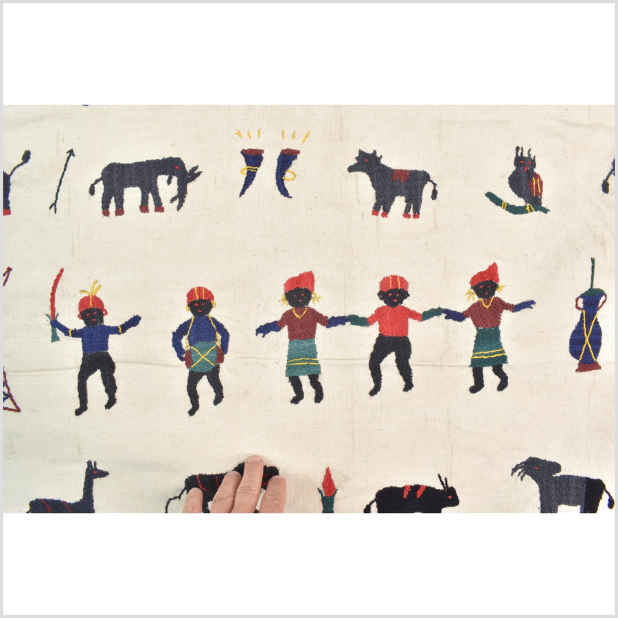 Warm off-white cotton story quilt Naga tribal textile ethnic embroidered boho fabric Burma hill tribe tapestry Thai India Hmong MP14