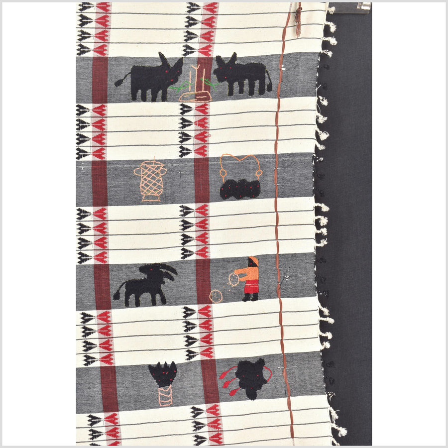 Unusual cream gray grid style cotton story quilt Naga tribal textile ethnic embroidered boho fabric Burma hill tribe tapestry Thailand India Hmong MP58