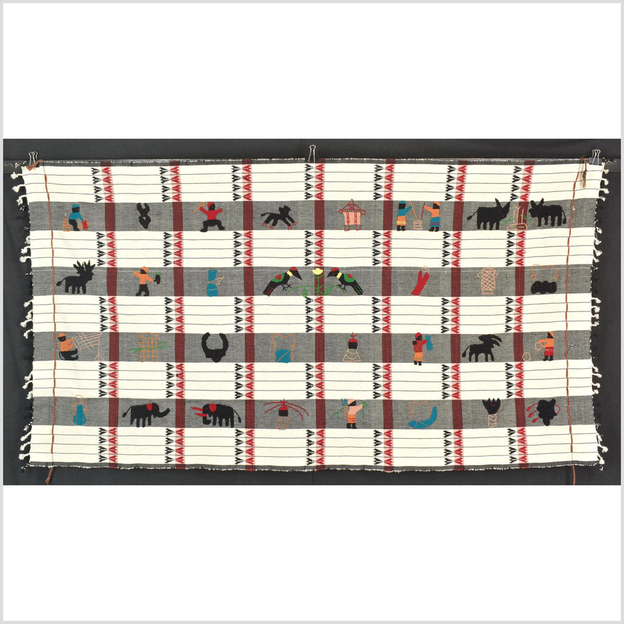 Unusual cream gray grid style cotton story quilt Naga tribal textile ethnic embroidered boho fabric Burma hill tribe tapestry Thailand India Hmong MP58