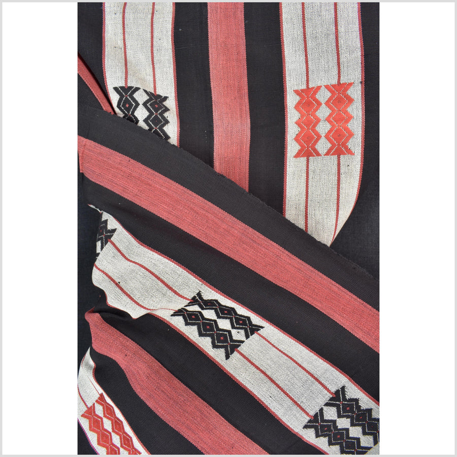 Handsome tribal home decor ethnic Naga blanket, geometric stripe, handwoven cotton throw boho Thailand Burma India tapestry MP62