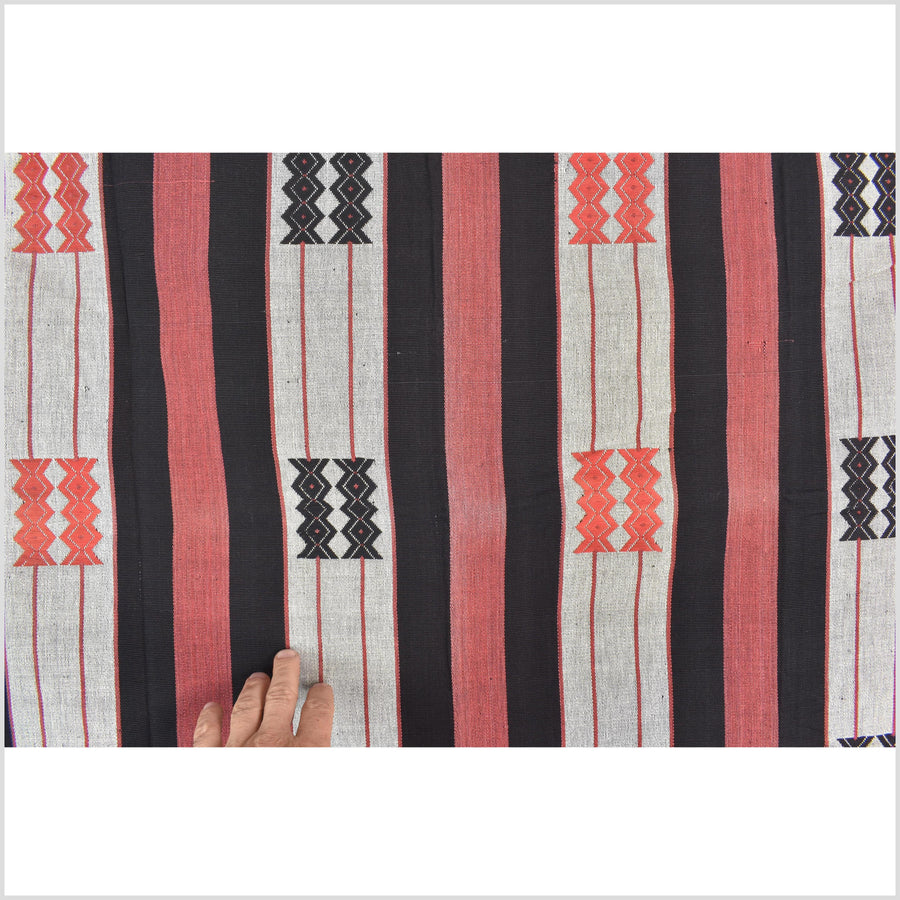 Handsome tribal home decor ethnic Naga blanket, geometric stripe, handwoven cotton throw boho Thailand Burma India tapestry MP62