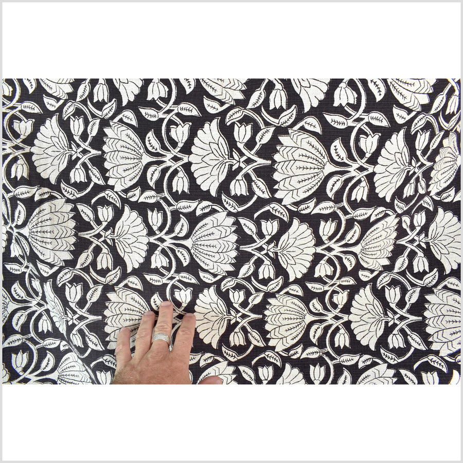 Fabulous charcoal black floral print 100% cotton fabric, medium weight textured cloth, Thailand craft supply, sold by 10 yards PHA437-10