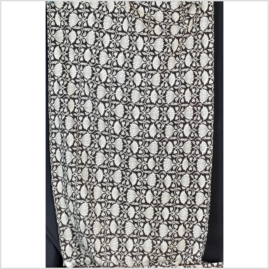 Fabulous charcoal black floral print 100% cotton fabric, medium weight textured cloth, Thailand craft supply, sold by 10 yards PHA437-10