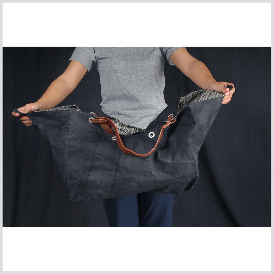 Black canvas beach bag wax black canvas tote bag canvas handbag leather handles zipper pockets large size elegant design stripe cotton lined