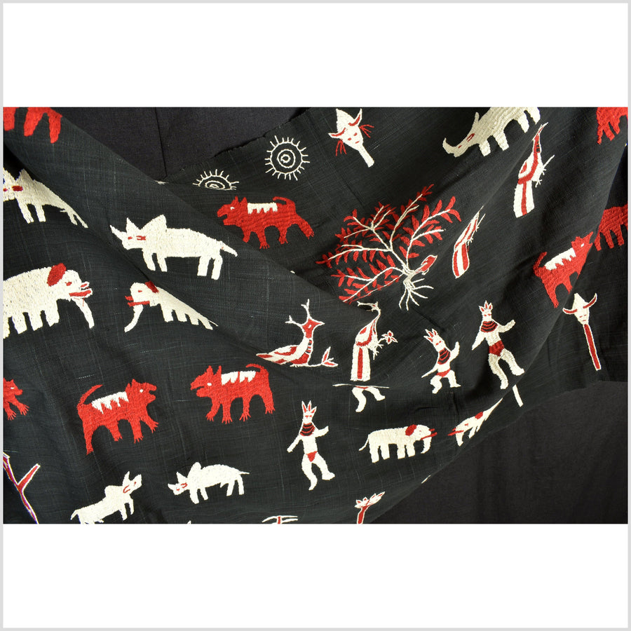 Smokey black red white Naga tribal textile cotton story quilt animal lover hunter's mecca boho hilltribe tapestry Thailand India RB64